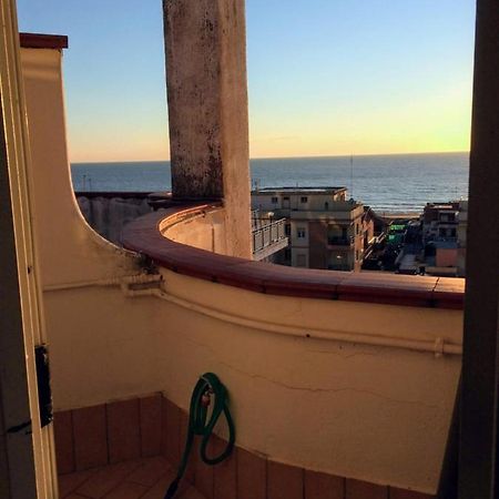 Casa Torvaianica Apartment Екстериор снимка
